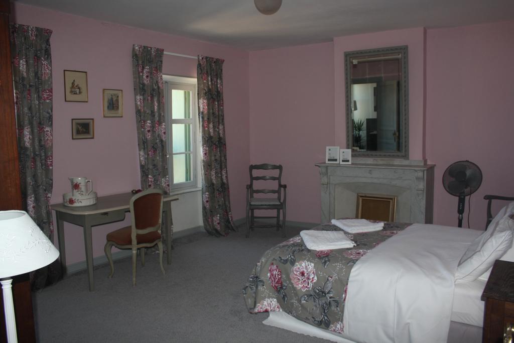 La Montagute Villa Thezan-des-Corbieres Rum bild